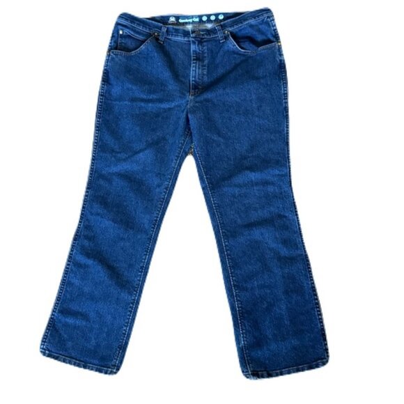 Wrangler 36 x 30 Dark Wash Cowboy Cut - Picture 1 of 9